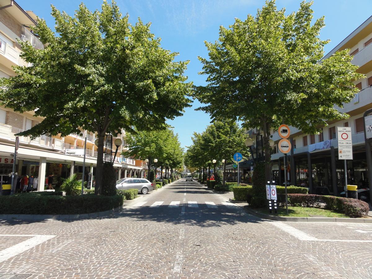 San Marco - Appartamenti Bibione Bagian luar foto